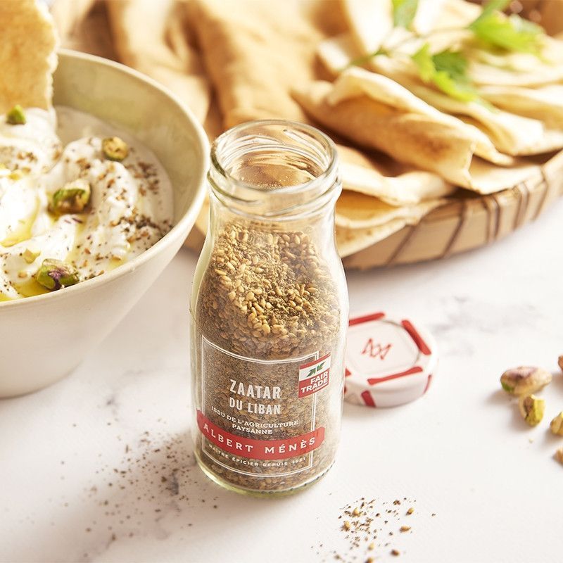 stimmungsvolles Foto vom Topf Zaatar aus dem Libanon Albert Ménès