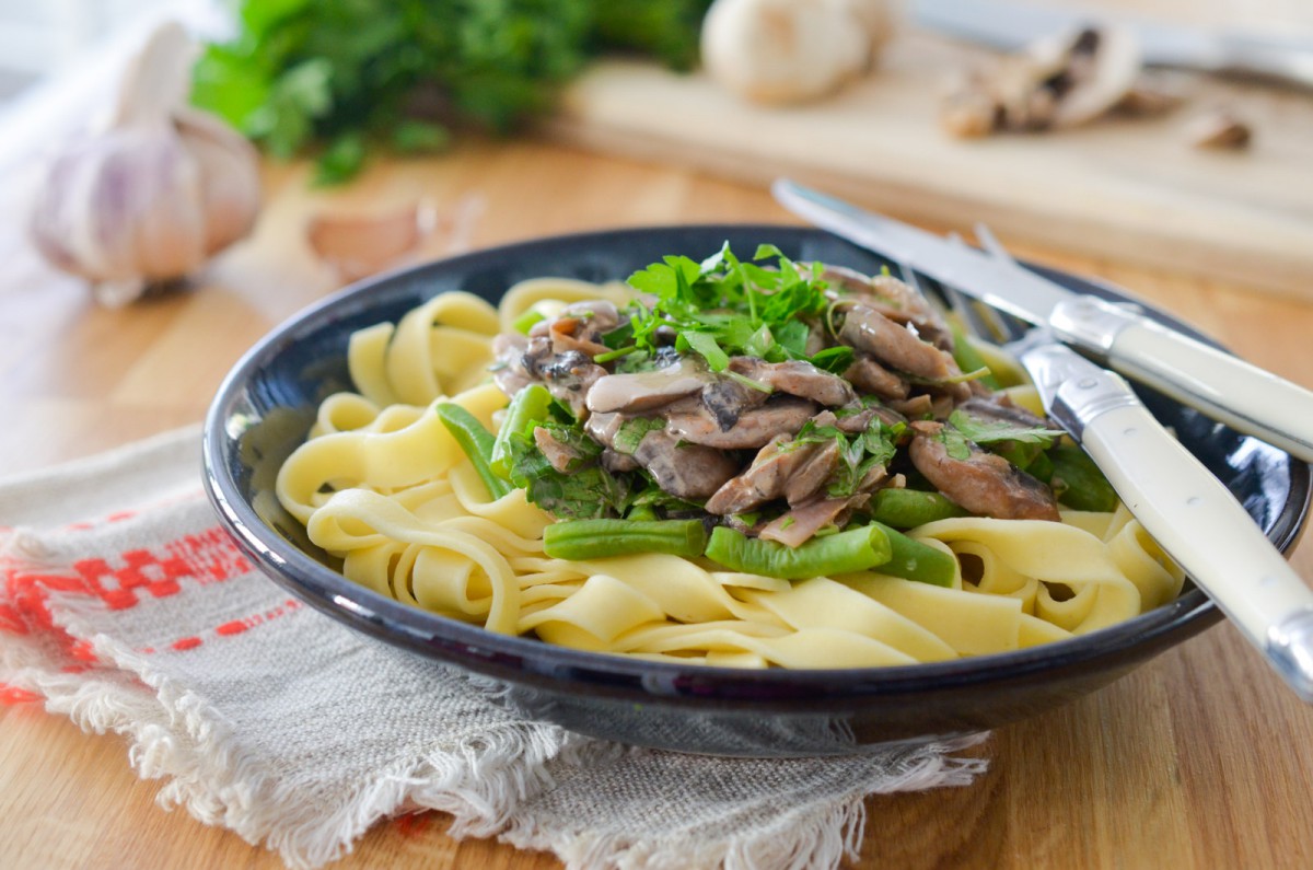 Tagliatelles façon Strogonoff au Paprika Fumé Tagliatelles façon Strogonoff au Paprika Fumé