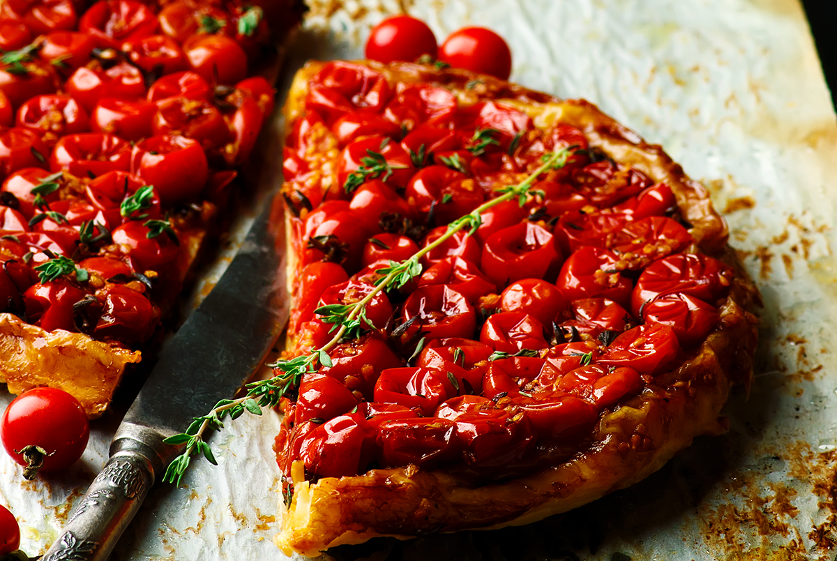 Tatin de tomates cerises à la tapenade Tatin de tomates cerises à la tapenade