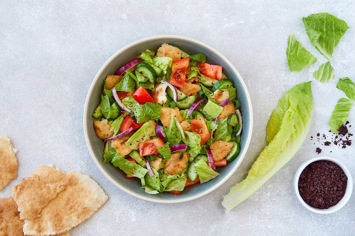Salade Fattoush & Vinaigrette au Sumac Salade Fattoush & Vinaigrette au Sumac