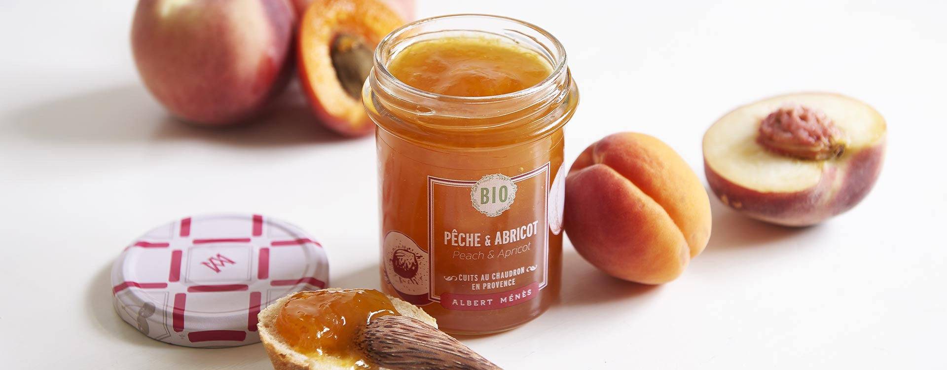 Roulé à la confiture abricot Bergeron Roulé à la confiture abricot Bergeron