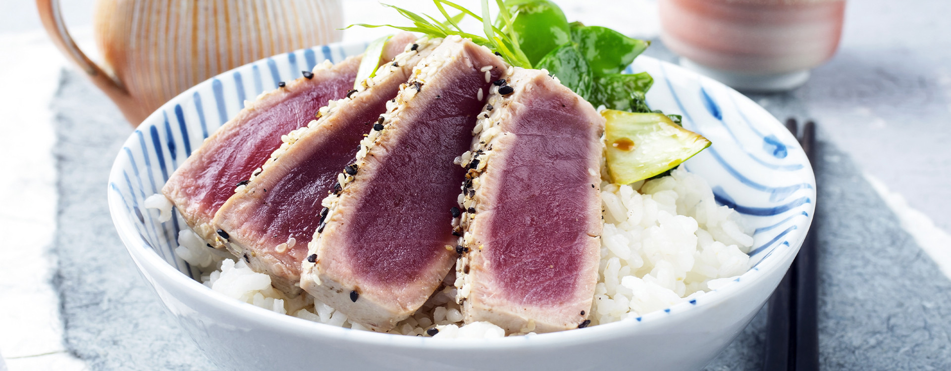 Riz au tataki de thon et sésame Riz au tataki de thon et sésame